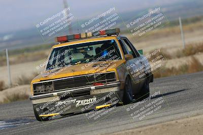 media/Sep-28-2025-24 Hours of Lemons (Sun) [[5dfe0e5f6e]]/9am (Star Mazda)/